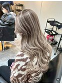 ハイライトミディアムヘア暗めカラーデザインカラー