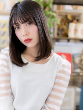 カバーヘア ブリス 上尾西口店(COVER HAIR bliss) *bliss上尾*センターパートも◎黒髪クールストレートa