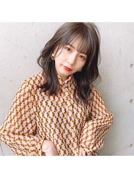 リコバイアフロート(riko by afloat) ミディアムくびれレイヤー×ココアベージュカラー【riko立野】