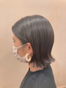 ハイル(Heil) 【Heil】 ボブショート/外ハネ/グレージュ/暗髪/大人かわいい