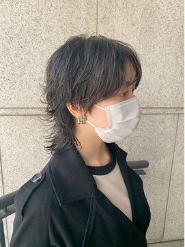 ミラレスカ 栄(MIRA RESCA) ウルフレイヤーカット