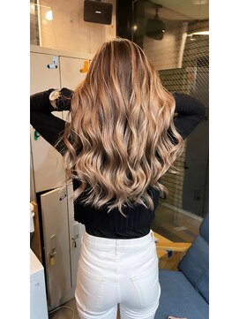 ラフ(LAFF) #黒髪#ボブルフ#ネビージュ#小顔#ワンレン