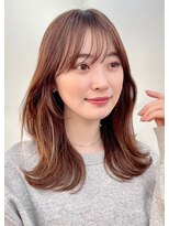 ガーデン オオタカノモリ(garden otakanomori)&nbsp;大人可愛い外ハネカールグレーベージュセミディ