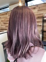 スリー(THREE)&nbsp;ピンクカラー