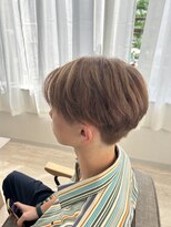 エルバイラビス 大宮(elu by lovis)&nbsp;SHUYA/センターパート/ミルクティーベージュ/前髪パーマ