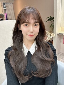 ラルムバイシー 新宿(LARME by Sea) レイヤーカット/韓国ヘア/新宿/韓国スタイル/顔まわり/カット