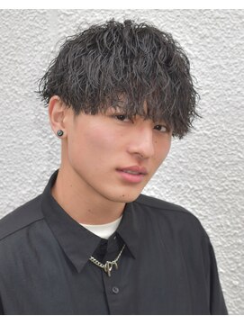 フリーク バーバーショップ 都島店(FREAK BARBER SHOP) 黒髪王道モテマッシュ縦落ちツイストスパイラルパーマ