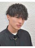 黒髪王道モテマッシュ縦落ちツイストスパイラルパーマ