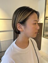 カグヤヒメシュヴシュール(kaguyahime cheveux sur) 丸みショートとアンブレラカラー