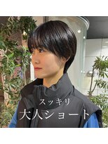 ヘアーアンドメイク ビス(HAIR&MAKE bis)&nbsp;レディースショート/大人ショート【黒田あさみ】