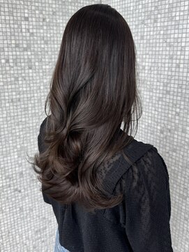 ザックラフィネ(ZACC raffine) レイヤーカット/オリーブベージュ/セミロング/くびれヘア