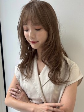 ユーフォリア 新宿店(Euphoria) 20代30代ふわミディ　レイヤーカット