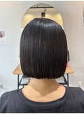 ショートボブ