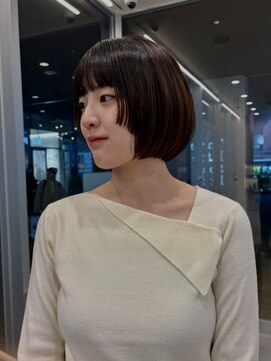 エクリジユウガオカ(equri Jiyugaoka) 重めボブ/ステップバング/姫カット/10代/20代/30代