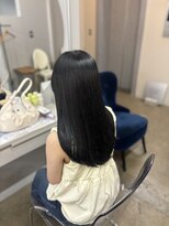 リラクオーレ 三宮 元町(LIRA CUORE) ブルーブラック×さらさら酸性縮毛矯正