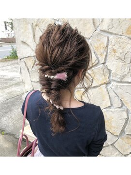 ヘアメイク ヴァロ(Hair Make VaLo) カジュアルアレンジ＋ダウンアレンジ