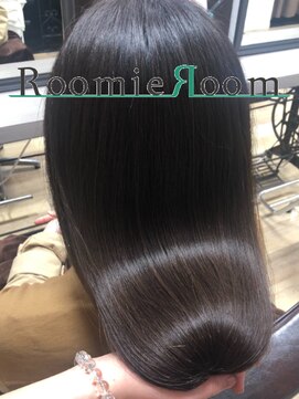 ルーミールーム(RoomieRoom) 髪のお悩み改善☆サラ艶ストレート透明感あるモテ髪