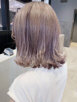 アイティー バイ アルバム 中野店(IT by ALBUM) ラベンダーシルバー_耳かけウェーブパーマ_ba288053