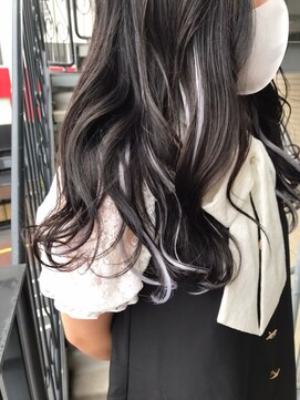 ミラシィ 稲毛(Mirashy) ブラックヘアー × シールエクステ