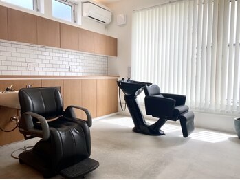 STATIC hair&nail【スタティック　ヘアーアンドネイル】