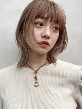 ルル 表参道(lulu.) 暖色ベージュ