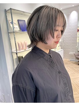 ステア ケース(stair case) 地毛残し メッシュ風ハイライト 90年代 30代