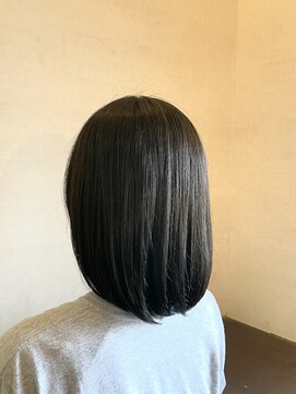 ココカラヘアー ニコ(cococara hair nico) 切りっぱなし/ミディアムボブ/メンテナンスカット