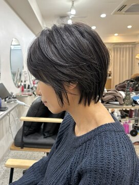 メモリーズ 銀座(Memories) ショートカット/ショートボブ/白髪ぼかし/髪質改善/銀座