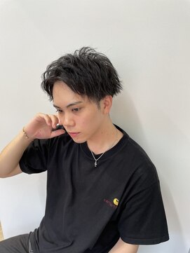 レベル 葛西店(LEVEL) センターパート アップバング 刈り上げ メンズカット/葛西メンズ