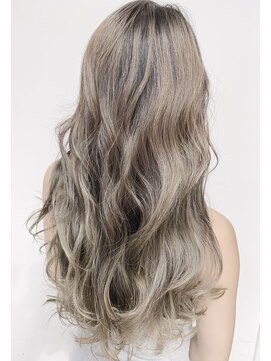 エイト 藤沢店(EIGHT fujisawa) 【EIGHT藤沢】竹内ケンゴ a バレイヤージュ ハイライト 髪質改善