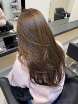 アミ(Ammi) 顎下からのザクザクレイヤーカット♪