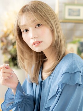 カバーヘア ブリス 上尾西口店(COVER HAIR bliss) ミルクティーベージュ顔周りカットミディアムレイヤーh5上尾20代
