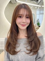 ザシー チェルシー 橋本(The C CHELSEA)&nbsp;２way前髪・レイヤーカット/美肌美白ベージュカラー　CHELSEA