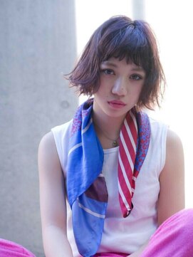 エイミー(Aimee) Aimee 外国人風ナチュラルベージュ×リラクシィボブ