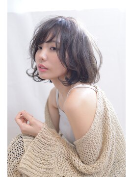 ワク(WAKU) [WAKU]簡単に決まるワンカールボブ×透明感グレージュカラー