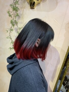 黒髪と赤 L ヘア カラー サロン エメ Hair Color Salon Aimer のヘアカタログ ホットペッパービューティー