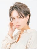 耳掛けハンサム　ショート