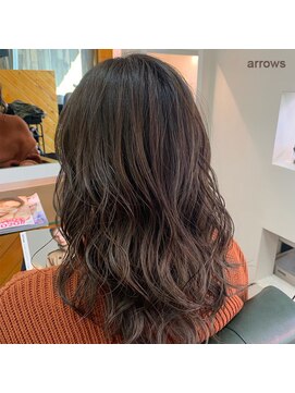 フィー 東川口店(fee) やわらかベージュ