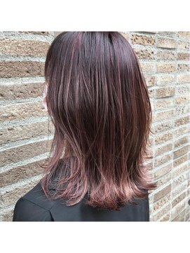 バーシャミ ヘアーアンドスパ(Baciami Hair&Spa) ピンクハイライト【筋感が欲しい方】