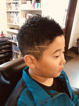 理容 うめむら キッズ/ラインボウズ