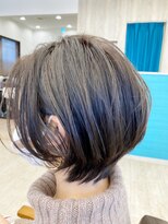 ジーナハーバー(JEANA HARBOR)&nbsp;大人かわいい前髪長めショートボブ☆jeanaharbor清水