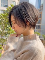 ジエクト ヴィシア(The Ect VIXIA)&nbsp;30代40代くびれショート×ヘーゼルグレージュ×ハンサムショート