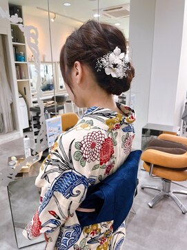 ジラ ヘアアンドメイク(girra HAIR&MAKE) 浴衣着付