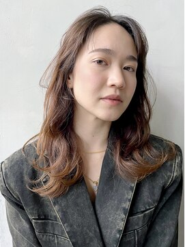 アイティーバイアルバム 藤沢店(IT by ALBUM) ミディアムレイヤー_グレーベージュレイヤーロング_59415