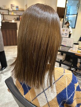 オーバルヘアー(OVAL hair) 艶髪ストレート/ブラウン