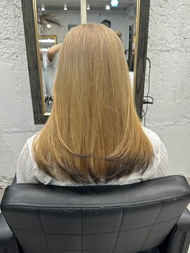 リア(riah) 裾カラー/ハイトーンベージュ/ブリーチ