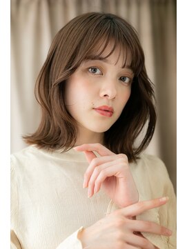 カバーヘア ブリス 上尾西口店(COVER HAIR bliss) ミルクティーカラー乾かすだけミディアムウルフY上尾30代40代