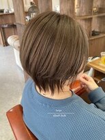 パル バイ ラベスト(Pal by lovest)&nbsp;ショートbob×白髪ぼかし