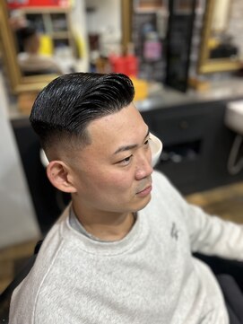 バーバーブロス(BAR BER bro's) サイドパート/浦安/スキンフェード