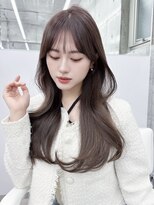 アイヴィー(IVY)&nbsp;グレージュ　ダークグレージュ　くすみカラー　髪質改善